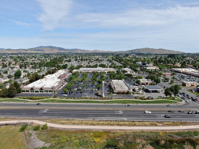 250-288 Sunset Ave, Suisun City, CA à louer - Aérien – Image 2 sur 2