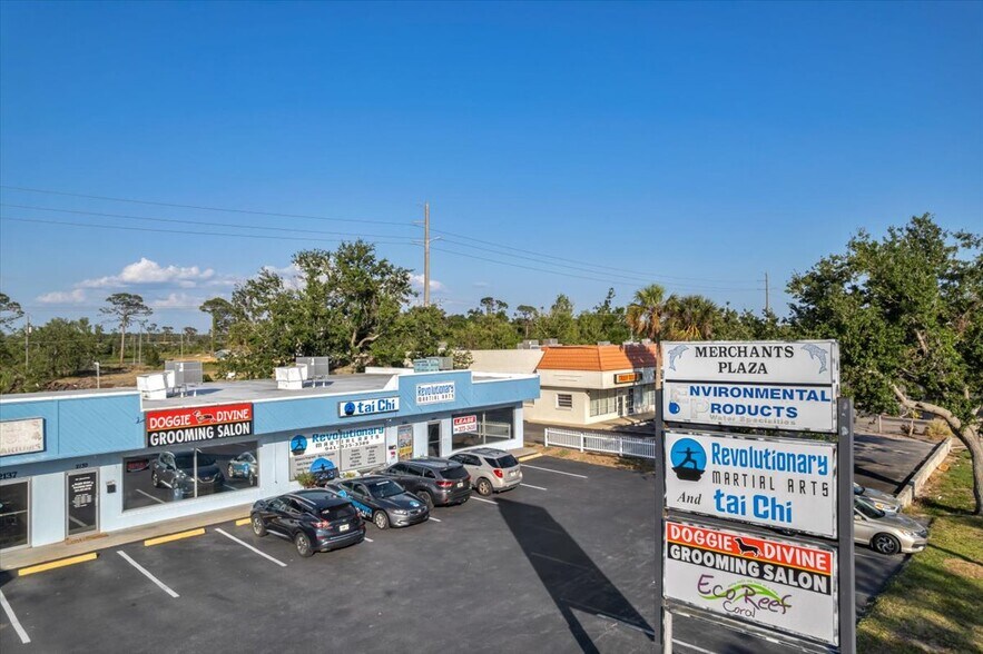 2131-2143 S Tamiami Trl, Venice, FL à vendre - Photo de l’immeuble – Image 2 sur 11