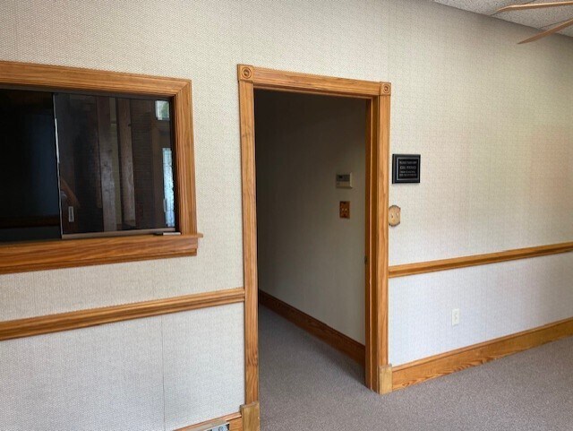 213 W Main Ave, Gastonia, NC à louer - Photo intérieure – Image 3 sur 6