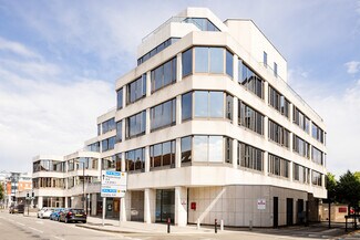 Plus de détails pour 55-77 High St, Slough - Local commercial à louer