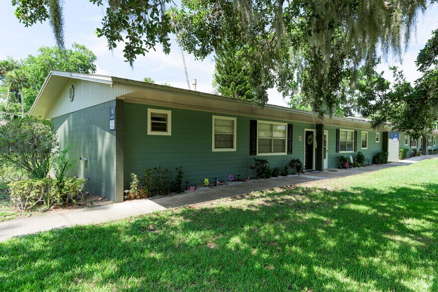 1400 S Nova Rd, Daytona Beach, FL à vendre - Photo principale – Image 1 sur 23
