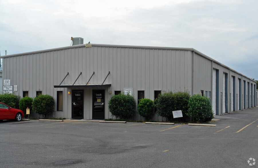 110 Wise Ave, Niceville, FL à louer - Photo principale – Image 1 sur 2