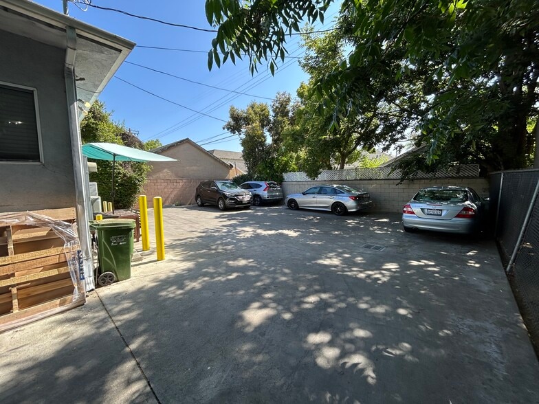 428 N Larchmont Blvd, Los Angeles, CA à louer - Photo de l’immeuble – Image 3 sur 4
