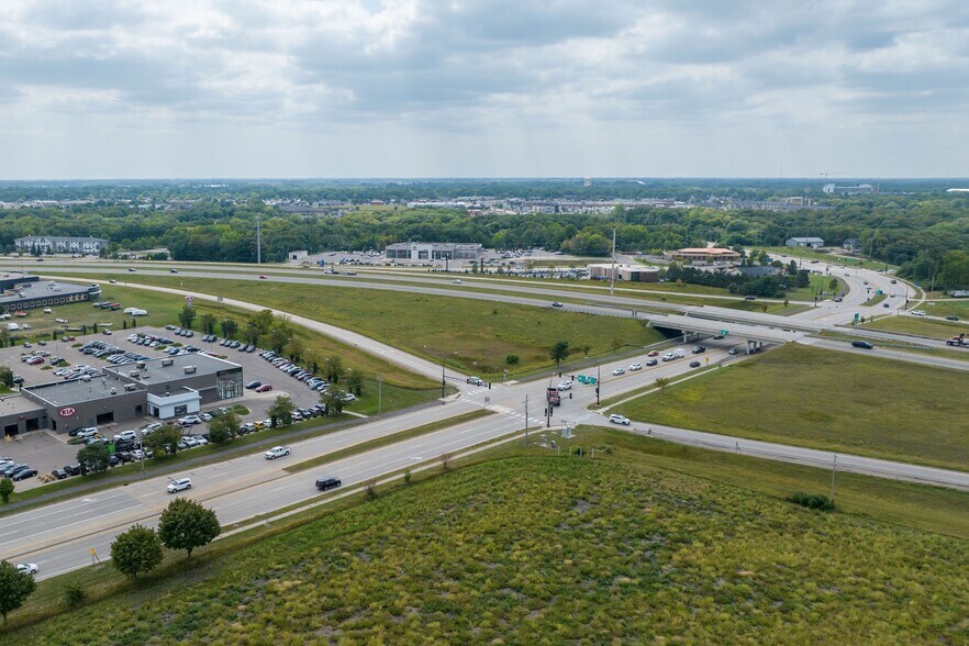 US Highway 14 & Victory Drive, Mankato, MN à vendre - Photo principale – Image 1 sur 20
