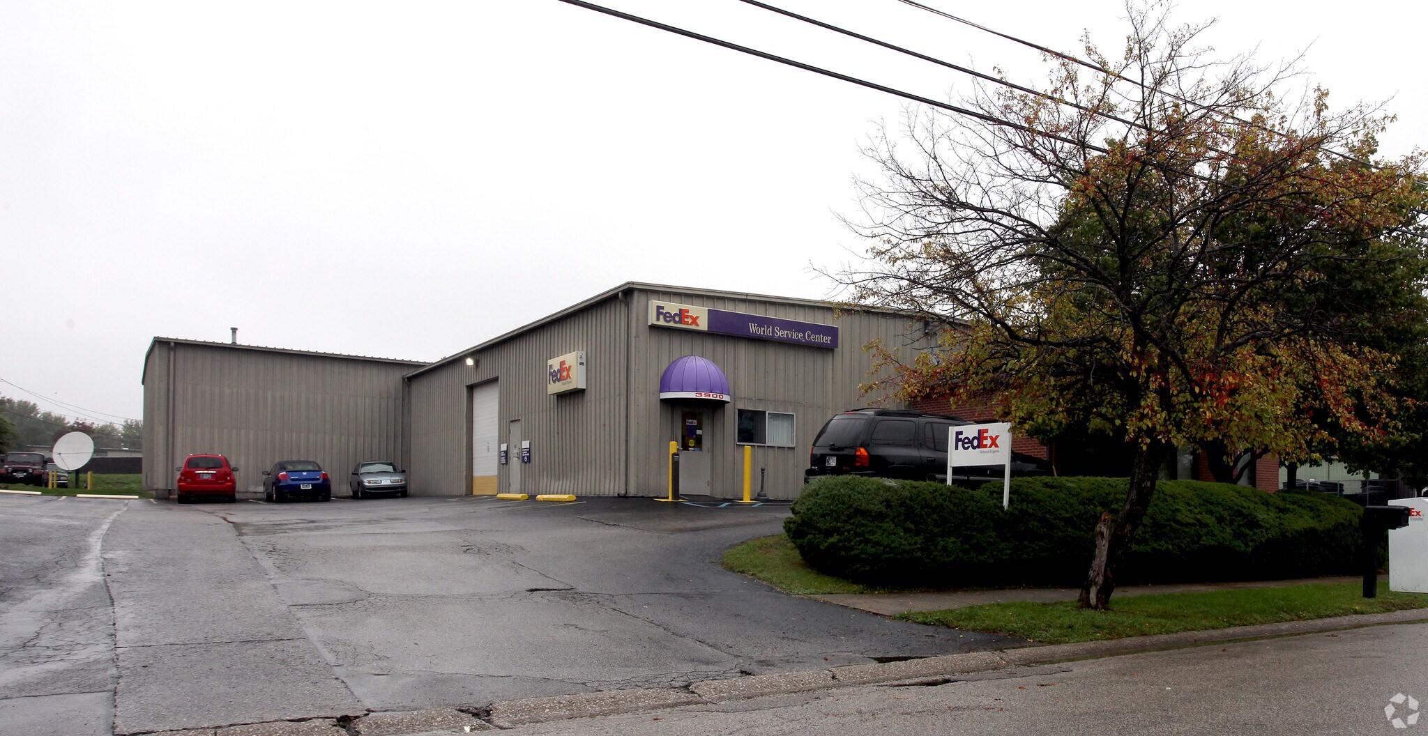 3900 W Roll Ave, Bloomington, IN à louer Photo principale– Image 1 sur 4