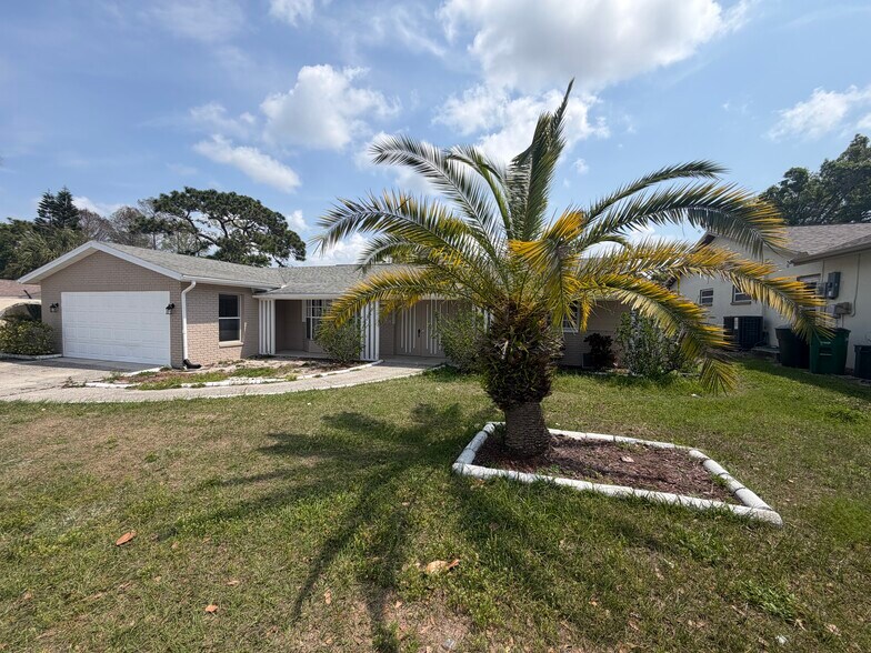 35 Harbor Woods Cir, Safety Harbor, FL à vendre - Photo de l’immeuble – Image 2 sur 39