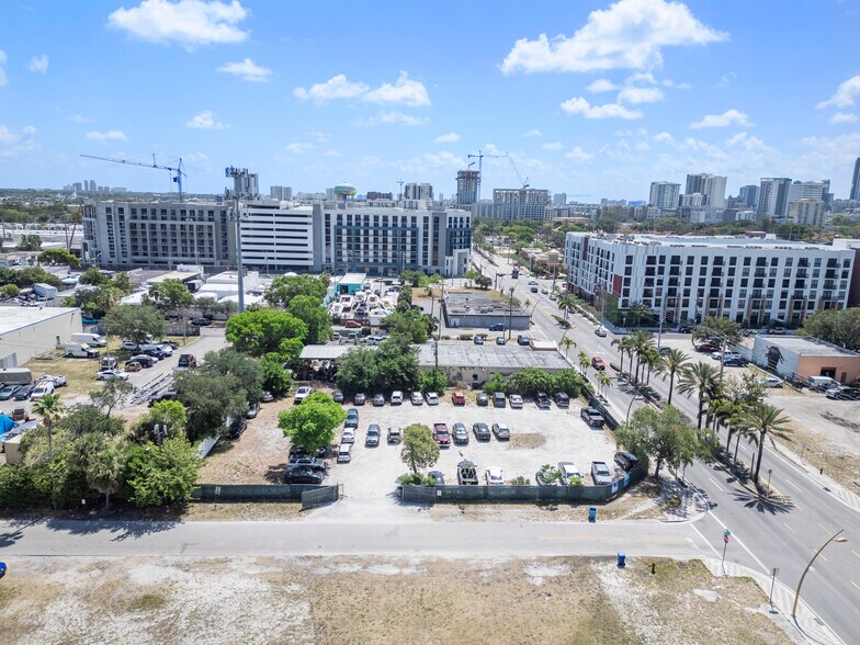 606 NW 8th Ave, Fort Lauderdale, FL à vendre - Photo de l’immeuble – Image 3 sur 19
