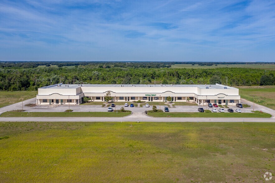 1750 Longleaf Blvd, Lake Wales, FL à vendre - Aérien – Image 1 sur 8