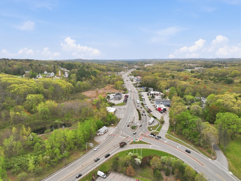 883 Southbridge St, Auburn, MA à vendre - Aérien – Image 2 sur 8