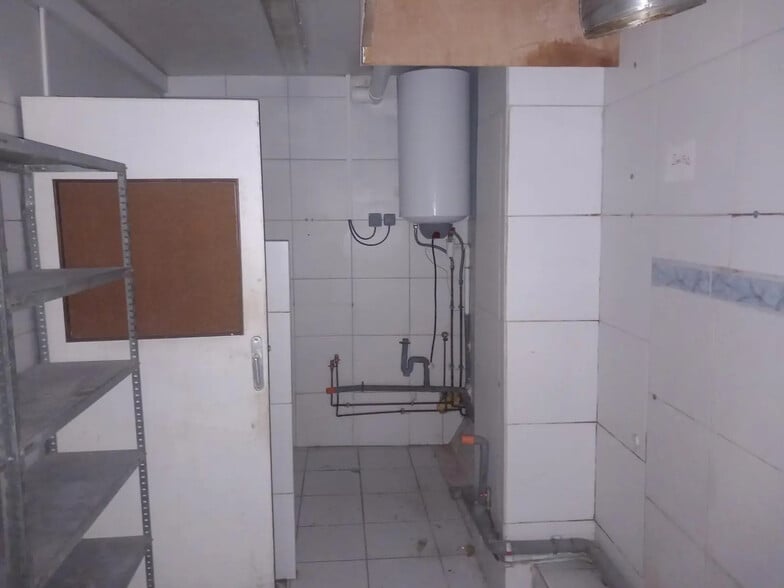 Local commercial dans Bordeaux à vendre - Photo de l’immeuble – Image 3 sur 5