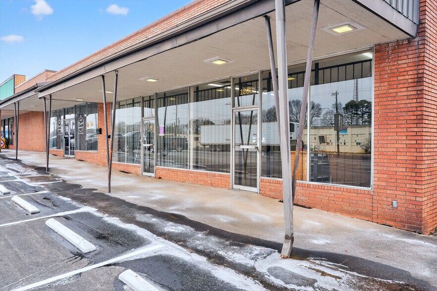 1214 Union St, Spartanburg, SC à louer - Photo de l’immeuble – Image 2 sur 11