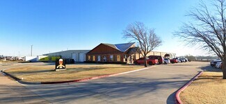 Plus de détails pour 400 SE Stafford St, Lawton, OK - Industriel/Logistique à vendre