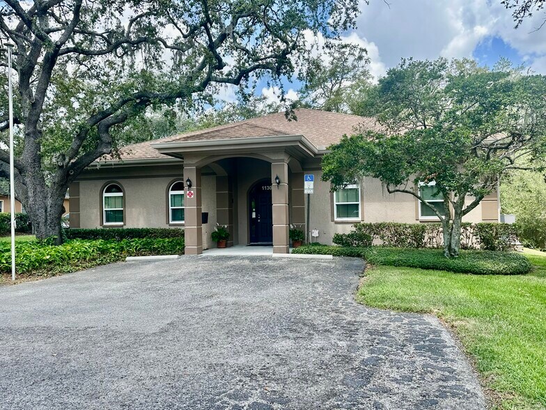 11308 N 53rd St, Temple Terrace, FL à vendre - Photo de l’immeuble – Image 1 sur 11