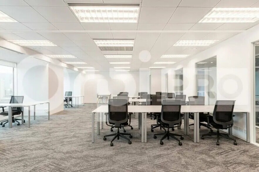 112 Avenue Kléber, Paris à louer - Photo de l’immeuble – Image 2 sur 8