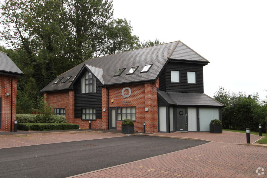 Romsey Rd, Romsey à louer - Photo de l’immeuble – Image 2 sur 8