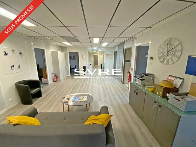 Plus de détails pour 100 Chemin De L'Aumone-Vieille, Aubagne - Bureau à vendre