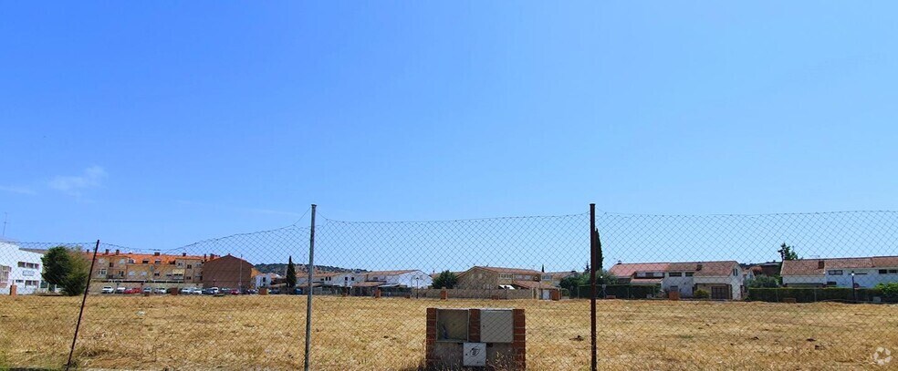 Terrain dans Guadalix de la Sierra, Madrid à vendre - Photo de l’immeuble – Image 2 sur 9