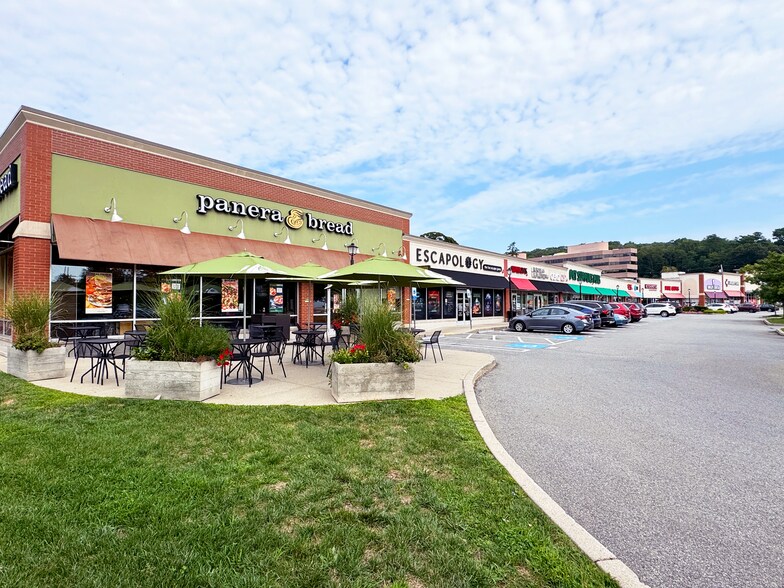 1006-1036 Main St, Waltham, MA à louer - Photo de l’immeuble – Image 1 sur 7
