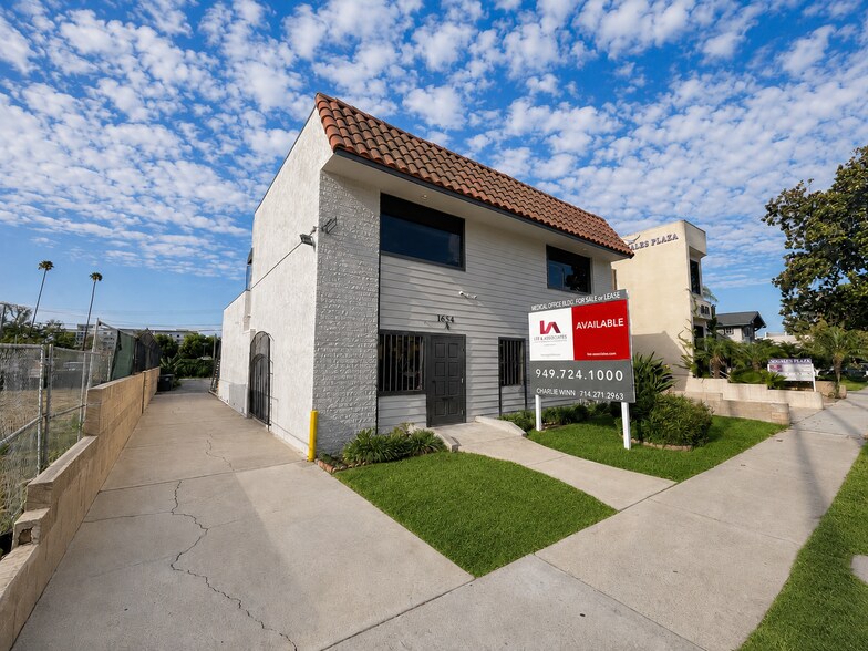 1654 E 4th St, Santa Ana, CA à vendre - Photo de l’immeuble – Image 1 sur 20