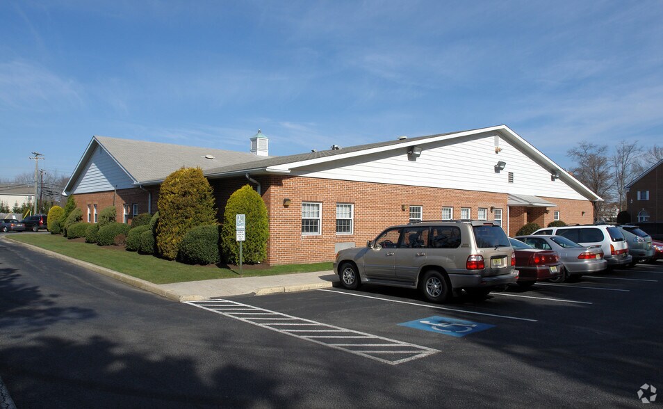 700 New Rd, Linwood, NJ à vendre - Photo de l’immeuble – Image 2 sur 9