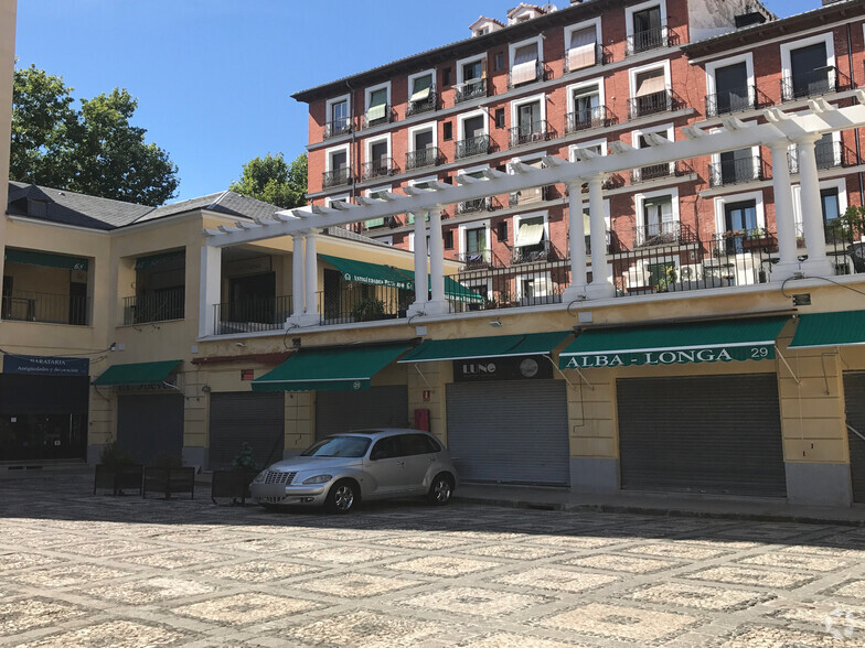 View Photo