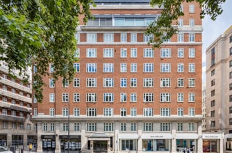 55 Park Ln, Londres à louer Photo de l’immeuble– Image 2 sur 16