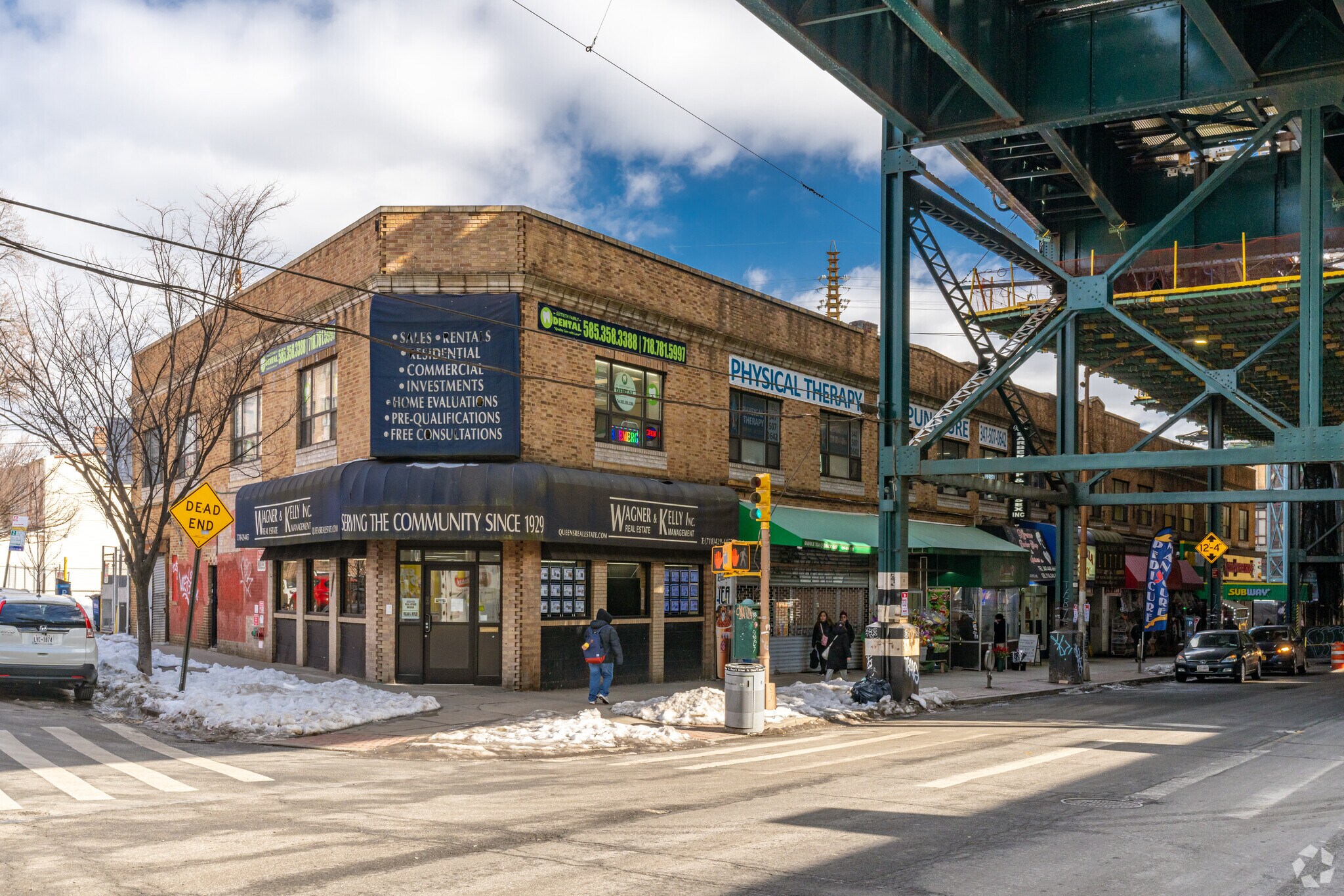 6019 Roosevelt Ave, Woodside, NY à louer Photo principale– Image 1 sur 6