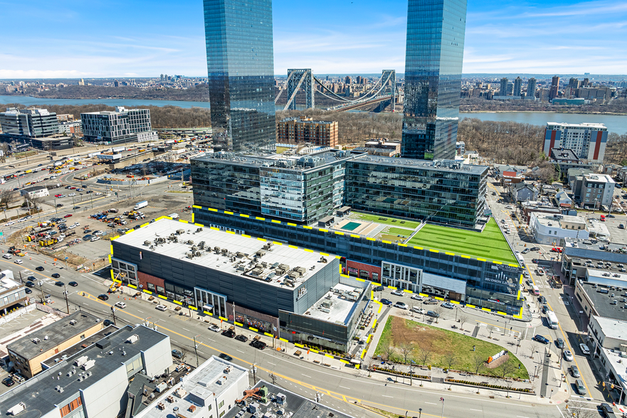 2030 Hudson St, Fort Lee, NJ à louer - Photo de l’immeuble – Image 1 sur 7