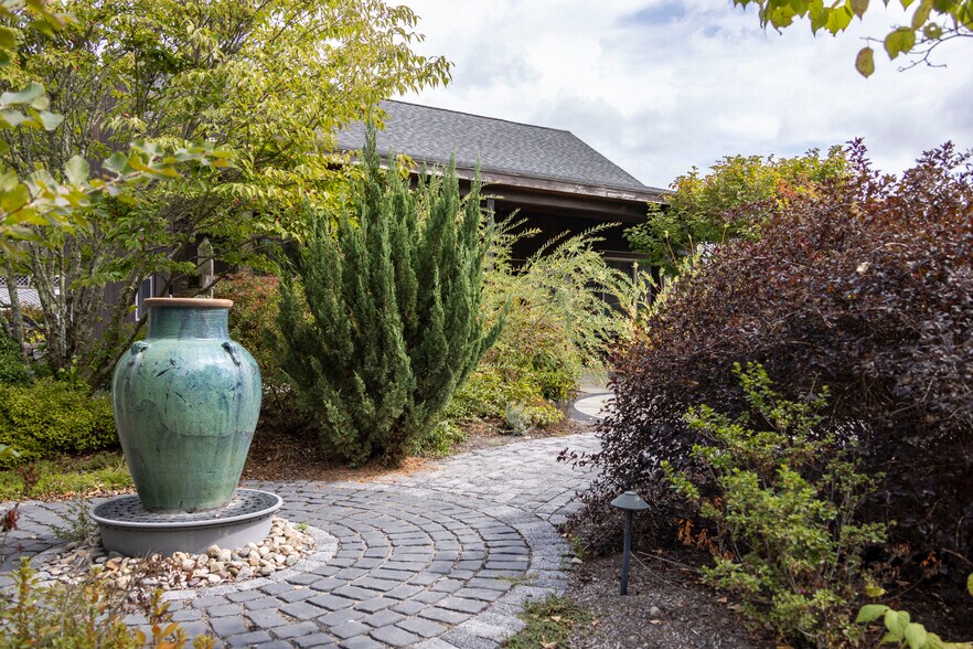 47 Tuckertown Rd, Wakefield, RI à vendre - Photo de l’immeuble – Image 3 sur 13