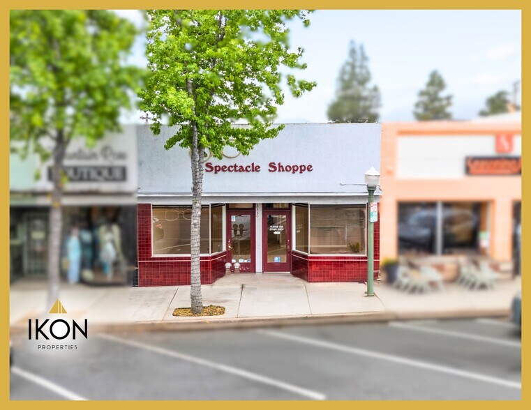 2330 Honolulu Ave, Montrose, CA à vendre - Photo de l’immeuble – Image 1 sur 1