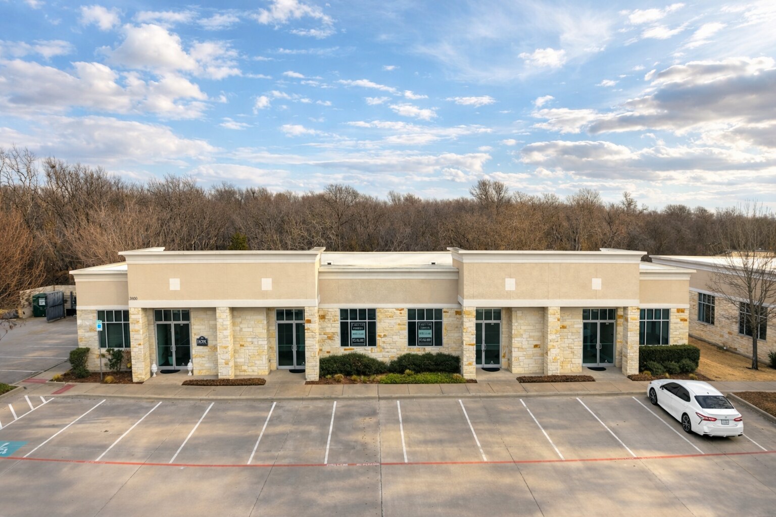 3900 S Stonebridge Dr, McKinney, TX à louer Photo principale– Image 1 sur 12