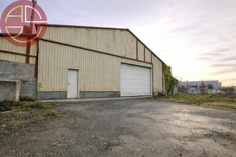 Industriel/Logistique dans Toulouse à vendre Photo de l’immeuble– Image 1 sur 7
