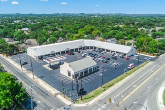 Plus de détails pour 1415 E Blanco Rd, Boerne, TX - Local commercial à louer