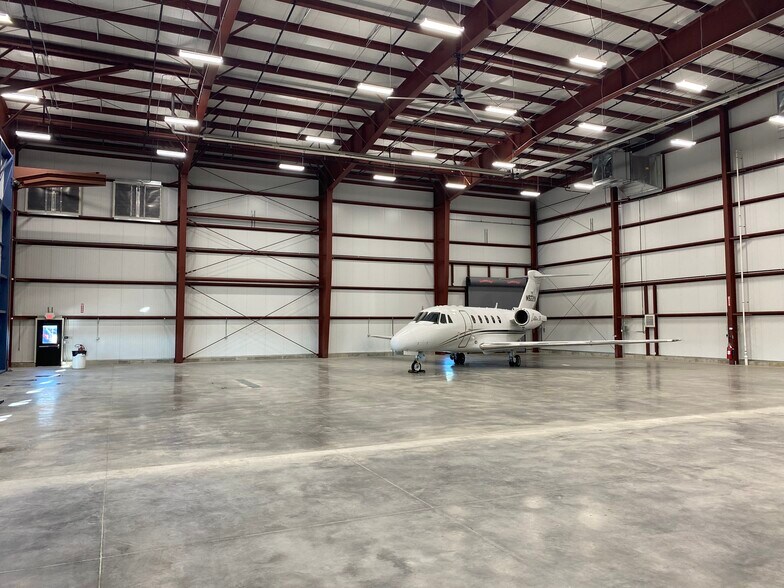 5175 Old Airport Rd, Hazle Township, PA à louer - Photo intérieure – Image 3 sur 48