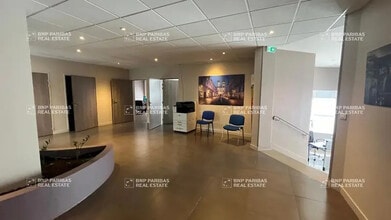Bureau dans Orléans à vendre Photo intérieure– Image 2 sur 9