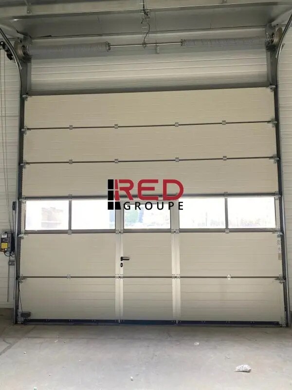 Industriel/Logistique dans Rousset à louer Photo de l’immeuble– Image 1 sur 7