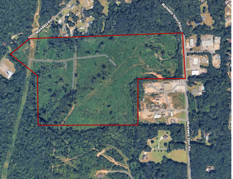 1215 Markeeta Spur Rd, Moody, AL à vendre - Photo principale – Image 1 sur 1