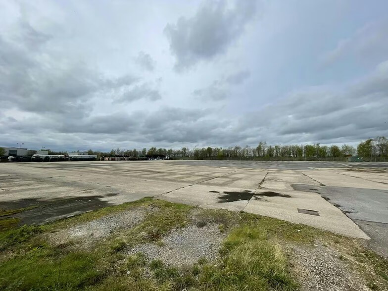169 Greenham Business Park, Thatcham à louer - Photo de l’immeuble – Image 1 sur 3