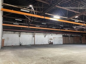 5900 Pruitt Ave, Windsor, CA à louer Photo intérieure– Image 2 sur 15