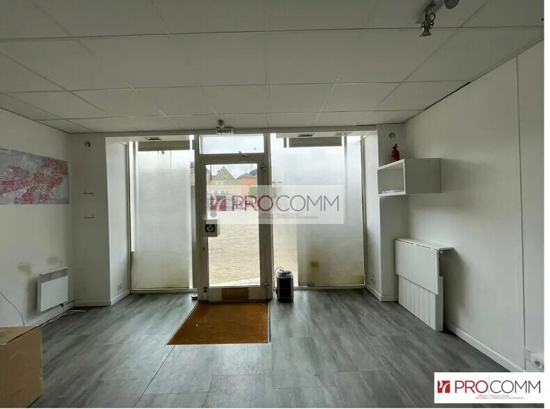 Local commercial dans Chartres à louer - Photo de l’immeuble – Image 3 sur 6