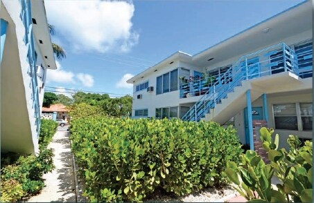 7805 Crespi Blvd, Miami Beach, FL à vendre - Photo de l’immeuble – Image 3 sur 33