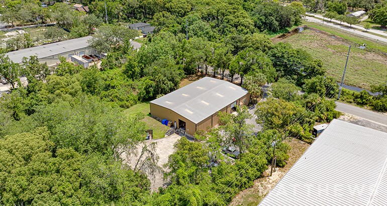 560 Sanford Ave, Altamonte Springs, FL à vendre - Photo de l’immeuble – Image 1 sur 3