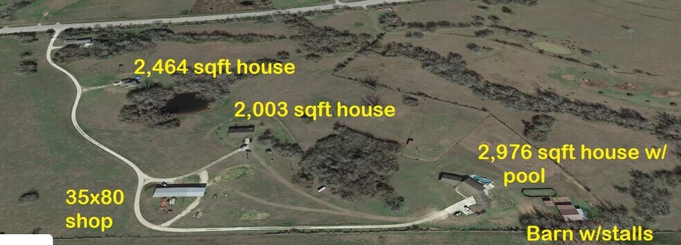 17328 Highway 105 E, Plantersville, TX à vendre - Photo de l’immeuble – Image 2 sur 18