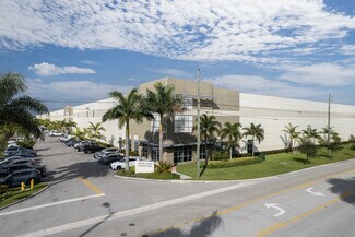 Plus de détails pour 8503 NW 80th St, Medley, FL - Industriel/Logistique à louer