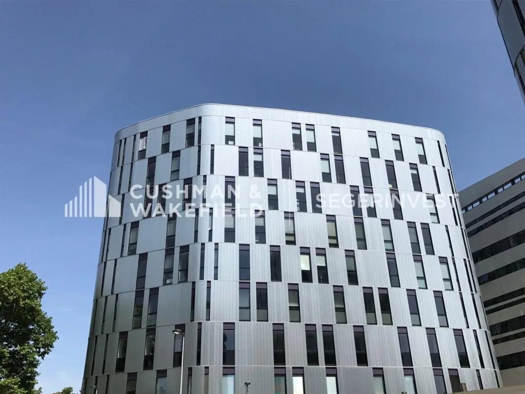 Bureau dans Dijon à louer Photo de l’immeuble– Image 1 sur 9