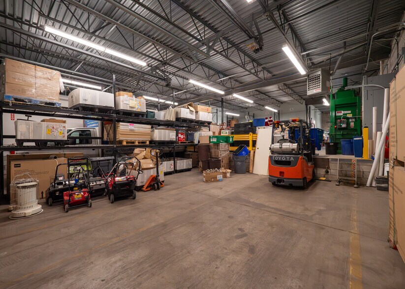 2555 Bethel Rd, Columbus, OH à louer - Photo intérieure – Image 2 sur 29