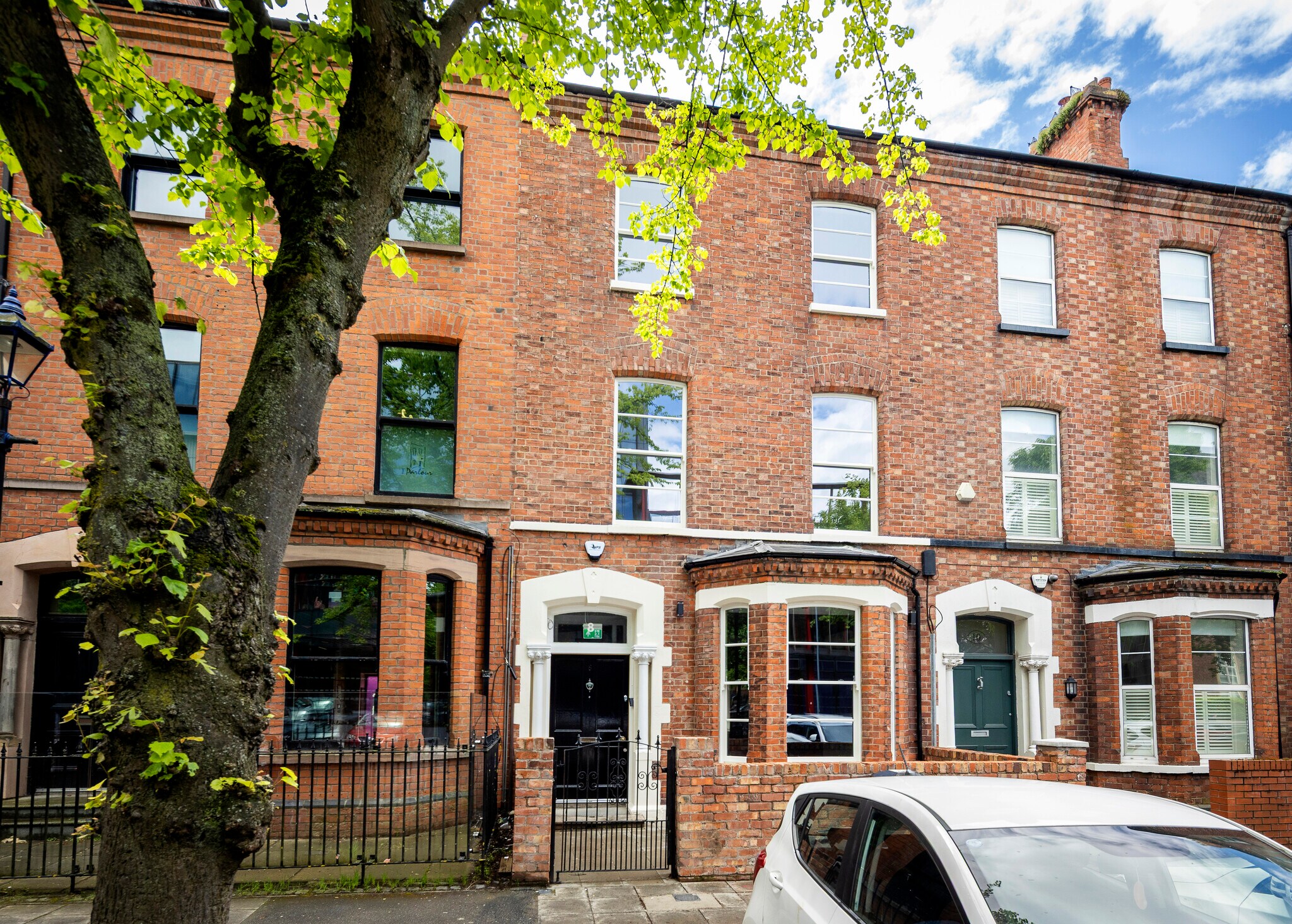 8 Elmwood Av, Belfast à louer Photo de l’immeuble– Image 1 sur 11