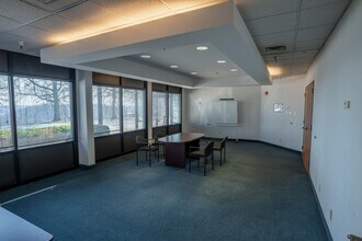 501 Mosside Blvd, North Versailles, PA à louer Photo intérieure– Image 2 sur 4