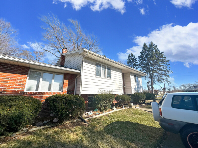 4300 E 73rd Ave, Merrillville, IN à vendre - Photo de l’immeuble – Image 2 sur 13