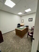 2940 Riverside Dr, Macon-Bibb, GA à louer Photo intérieure– Image 2 sur 8